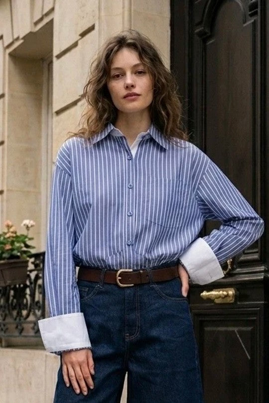 Chemise à rayure avec manches blanches