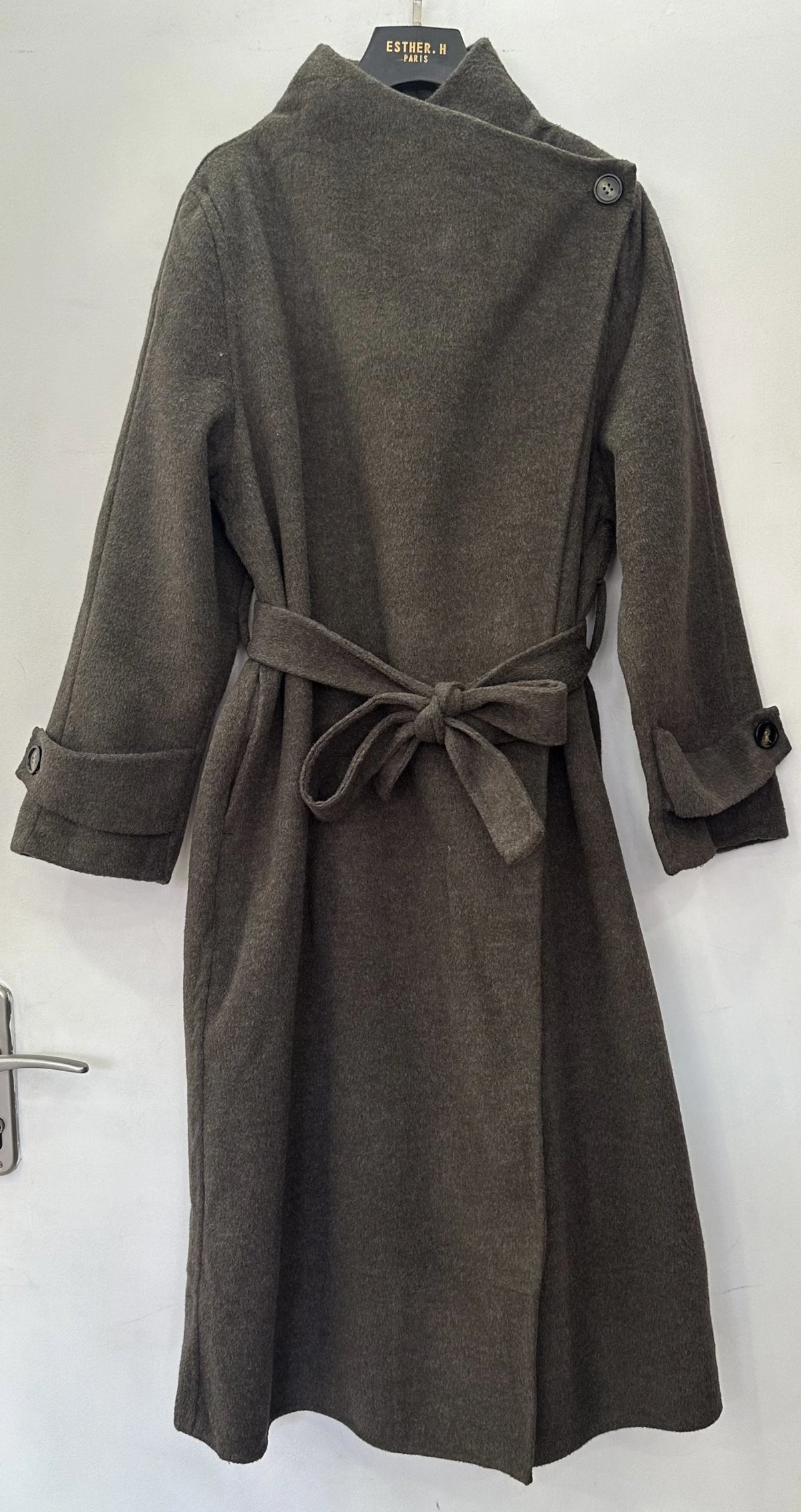 Manteau à Grand Col