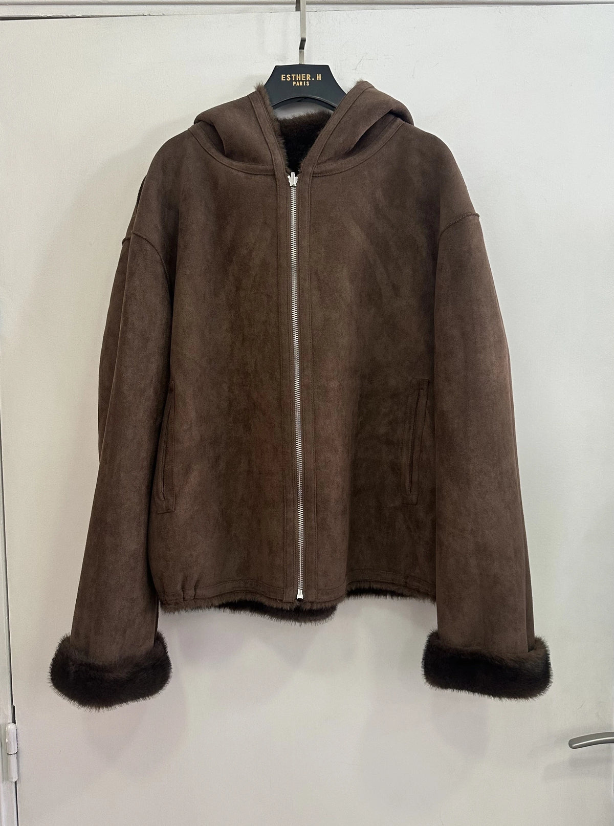 Veste à Capuche Fourrure/Effet Daim Réversible