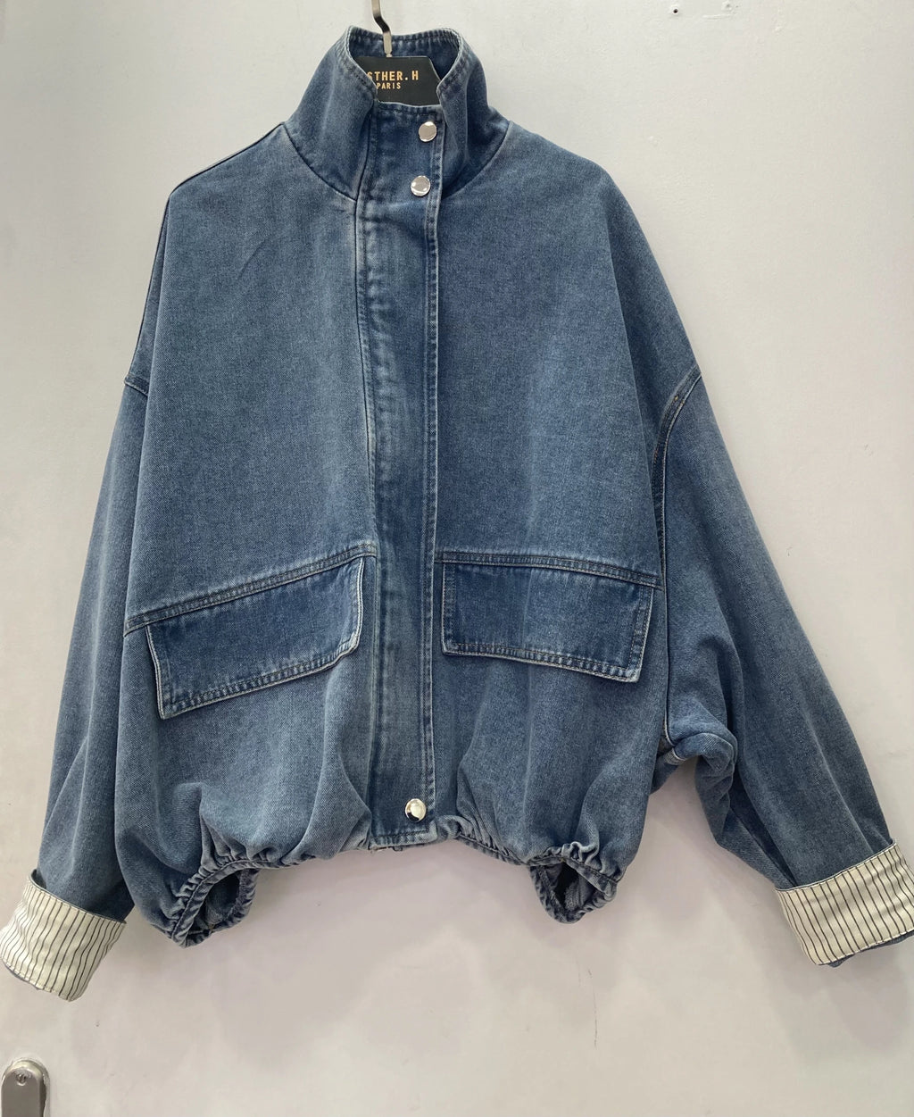 Veste en Jean à manche blanche